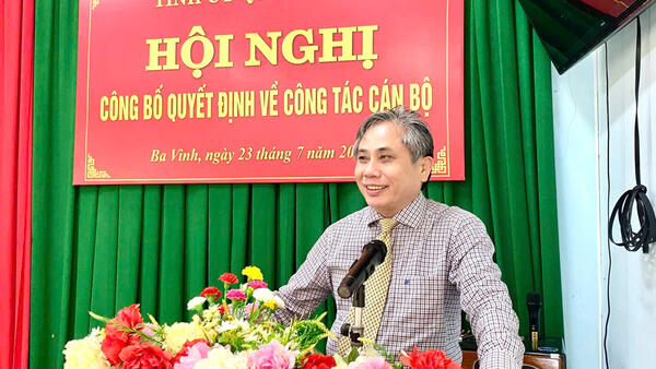 TỈNH ỦY QUẢNG NGÃI CÔNG BỐ QUYẾT ĐỊNH VỀ CÔNG TÁC CÁN BỘ TẠI XÃ BA VINH